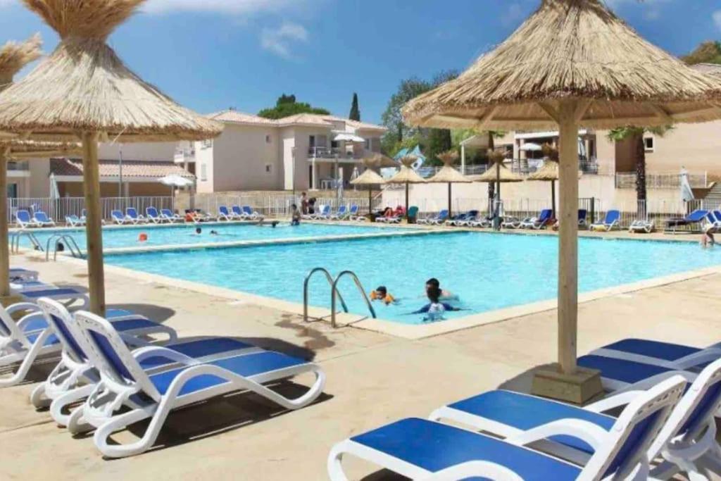 Studio Cosy Residence Odalys 3 Etoiles La Londe-les-Maures Eksteriør billede