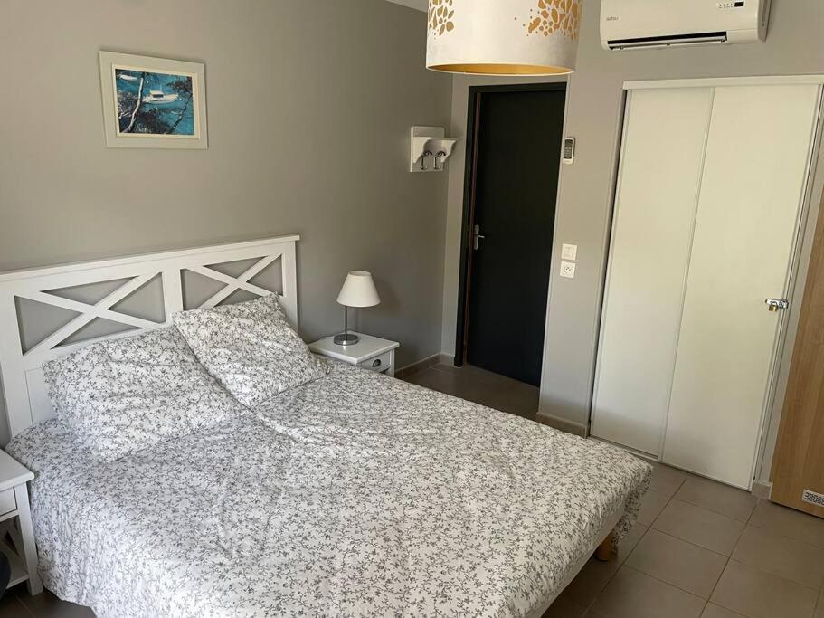 Studio Cosy Residence Odalys 3 Etoiles La Londe-les-Maures Eksteriør billede